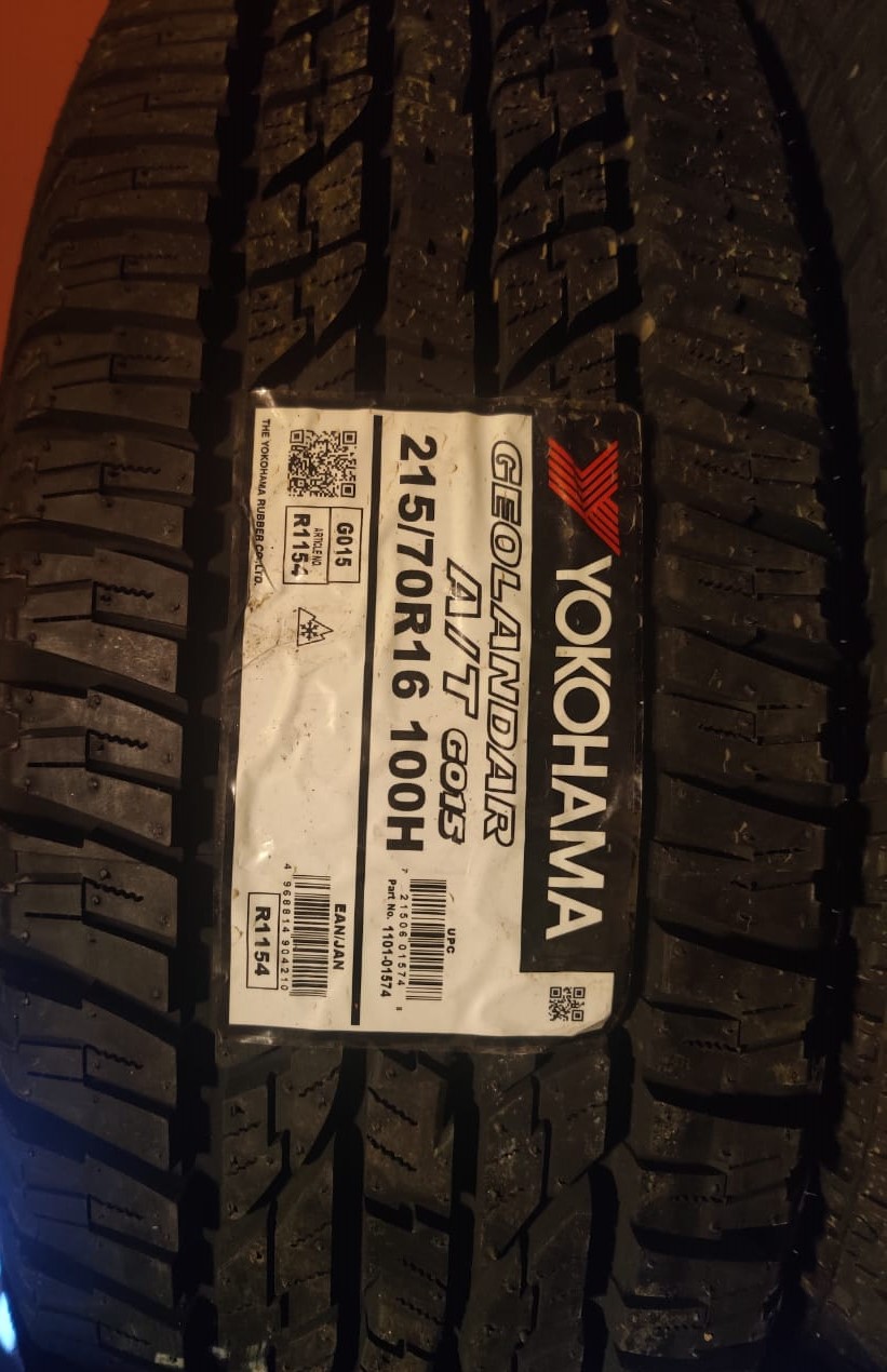 YOKOHAMA 215/70/R16 A/T G015
