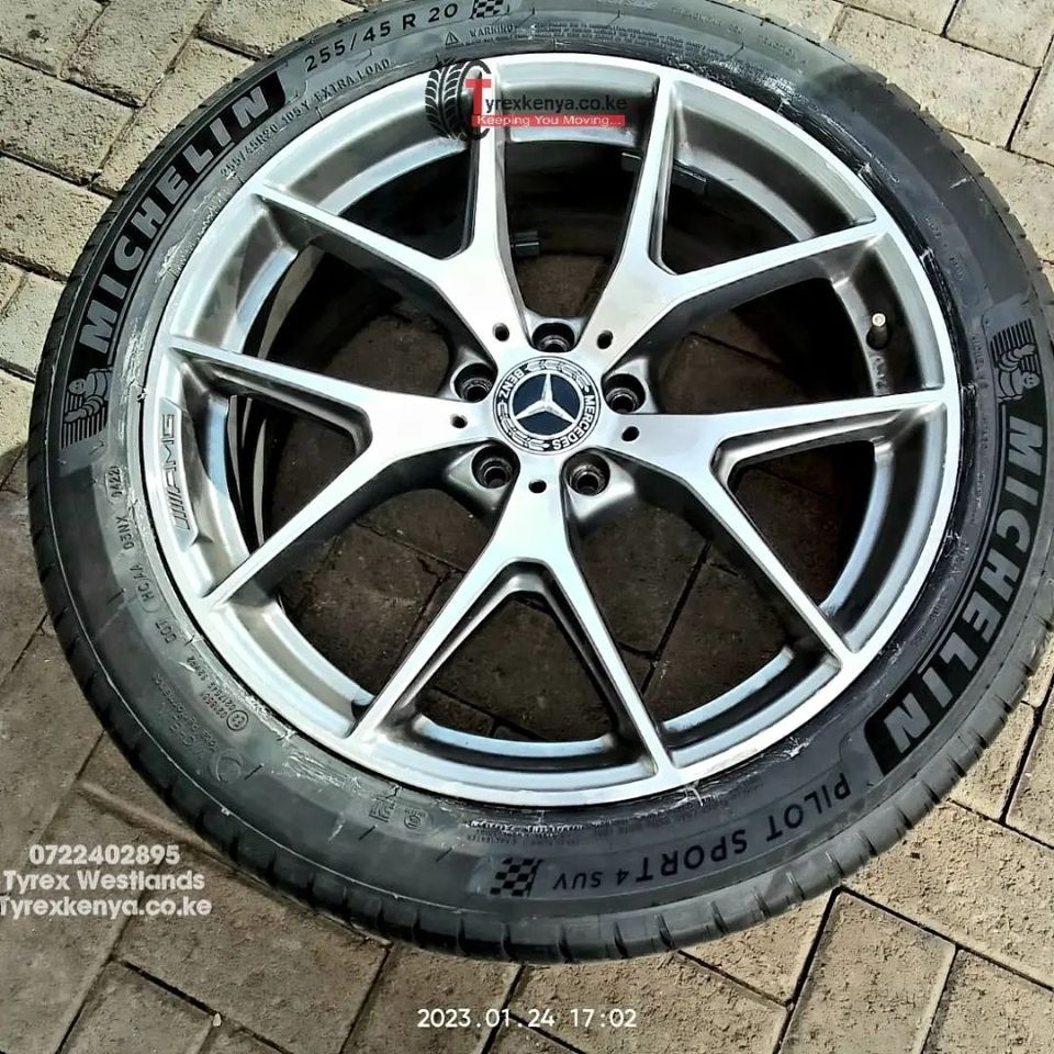 Car Tyre